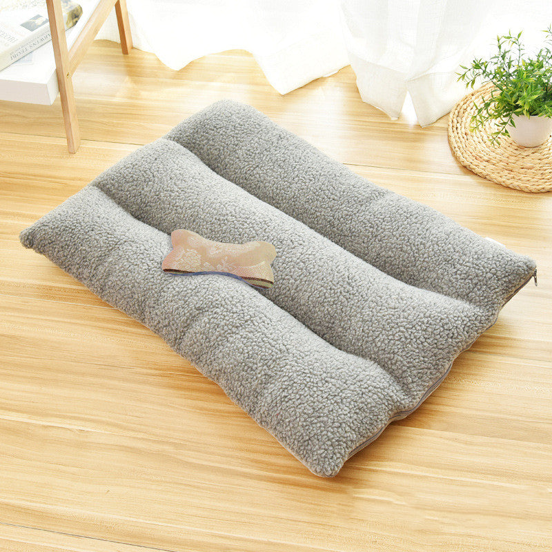 Warm and Cozy Pet Bed