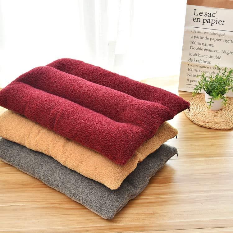 Warm and Cozy Pet Bed
