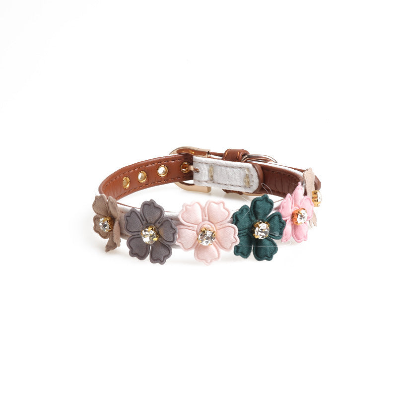Flower Collar With Rhinestones