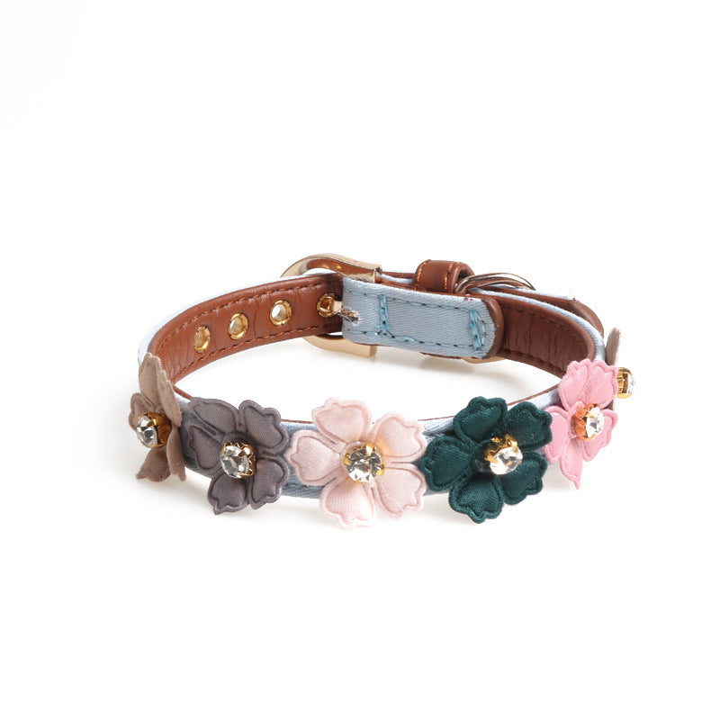 Flower Collar With Rhinestones