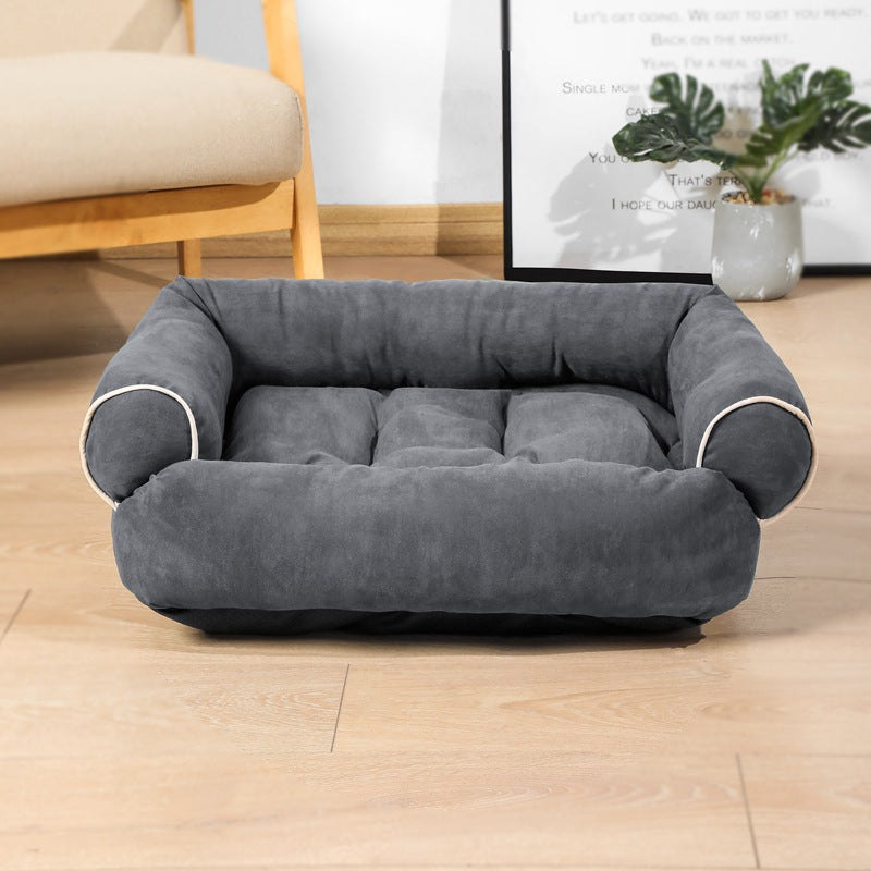 New Comfy Warm Sleeping Sofa  ( small pets)