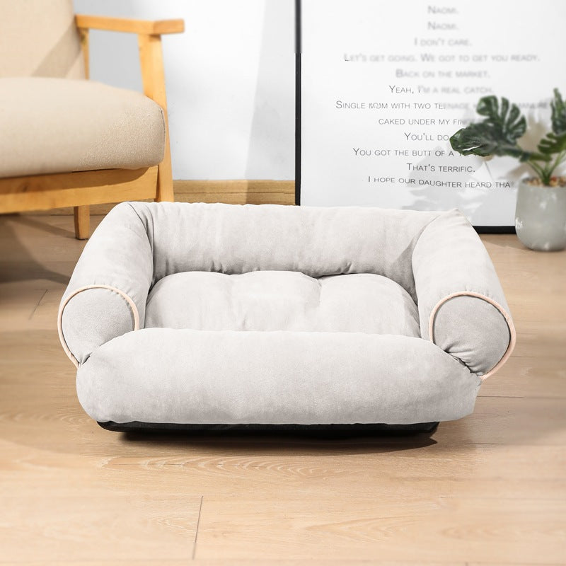 New Comfy Warm Sleeping Sofa  ( small pets)